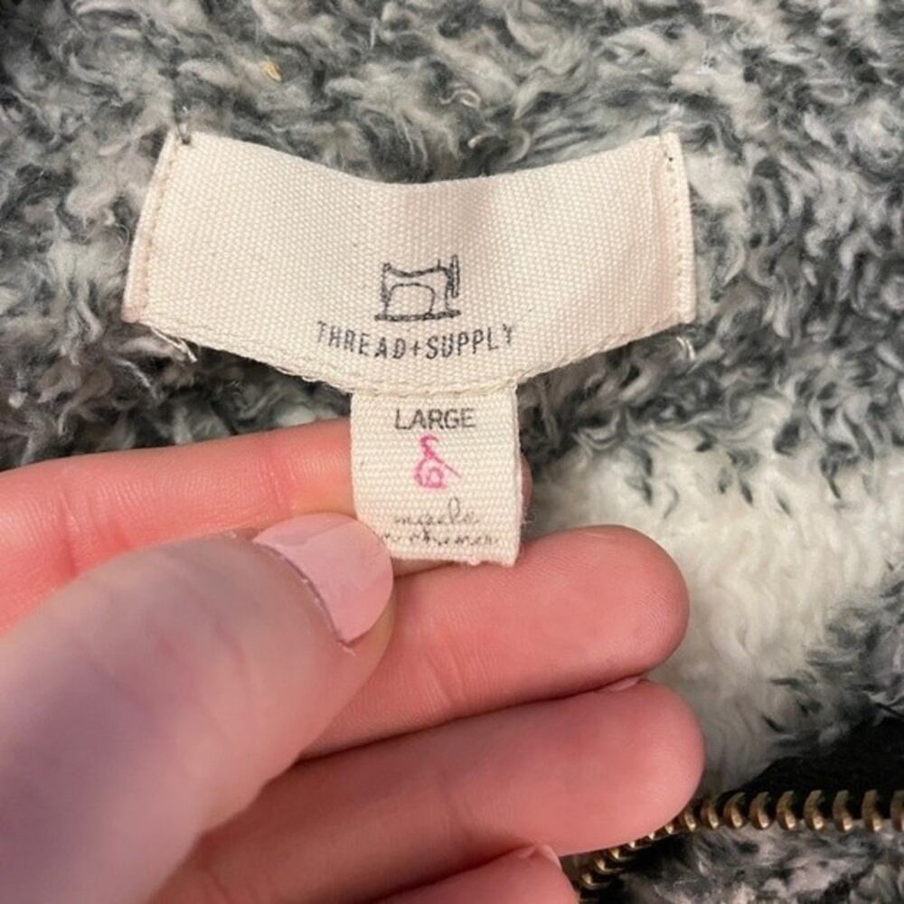 THREAD + SUPPLY Sherpa Pullover Black & White Buffalo Plaid Size Large EUC - Picture 5 of 6